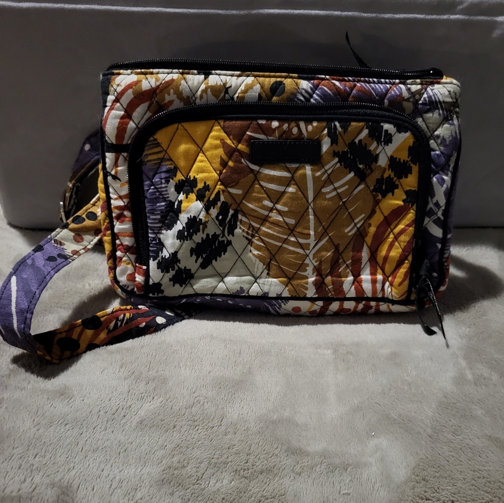 Vera Bradley hipster crossbody in Painted Feathers